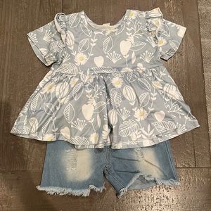 Cute summer outfit size 3